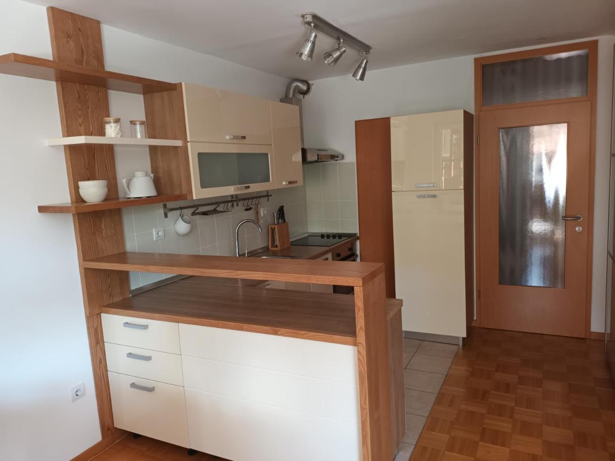 City Nest Apartment 科巴里德 外观 照片
